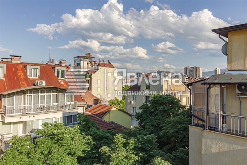 Продава 4-СТАЕН, гр. София, Център, снимка 6 - Апартаменти - 55794915