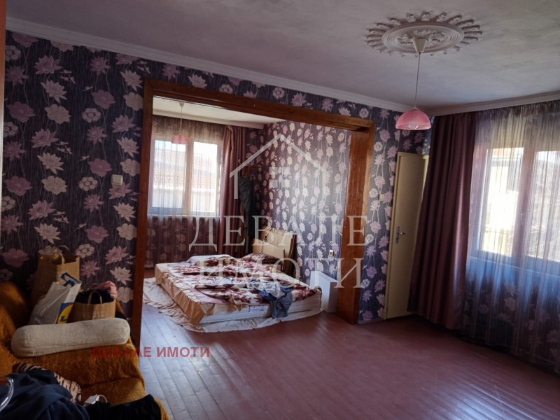 Продава ЕТАЖ ОТ КЪЩА, гр. Русе, Дружба 2, снимка 6 - Етаж от къща - 53162085