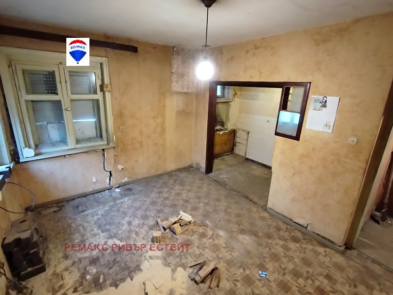 Продава КЪЩА, гр. Русе, Родина 3, снимка 6 - Къщи - 52612030