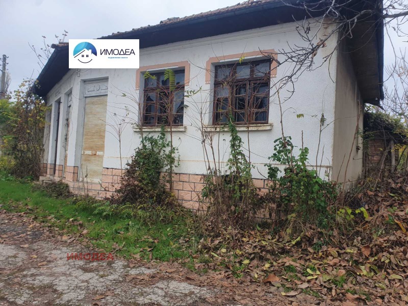 Продава КЪЩА, с. Лозен, област Велико Търново