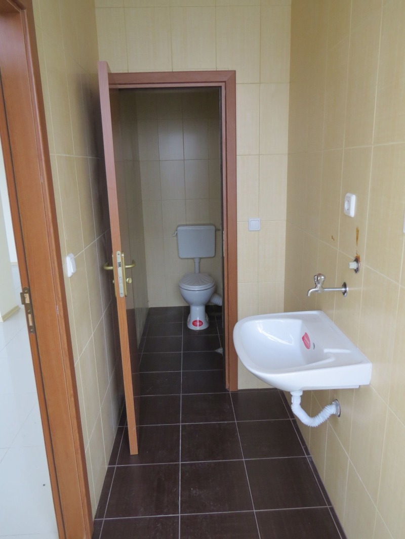 Til salg  Butik Veliko Tarnovo , Promishlena zona - Zapad , 183 kvm | 70286481 - billede [4]