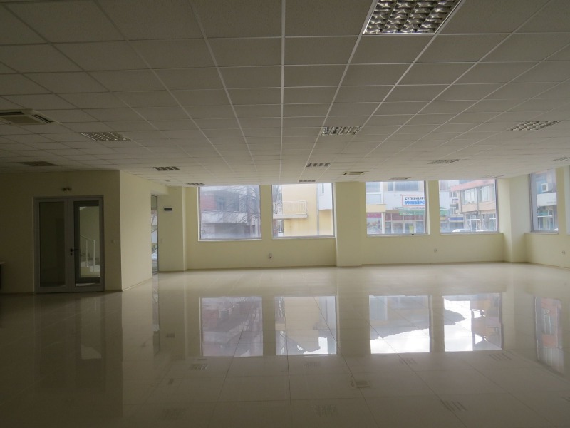 Til salg  Butik Veliko Tarnovo , Promishlena zona - Zapad , 183 kvm | 70286481 - billede [7]