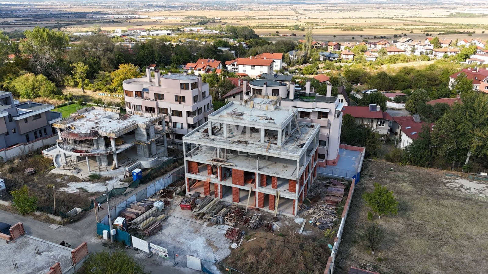 Продава 3-СТАЕН, гр. София, с. Лозен, снимка 2 - Апартаменти - 49196894