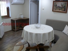 Продава КЪЩА, гр. Трявна, област Габрово, снимка 10 - Къщи - 56143749