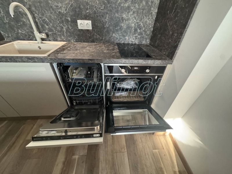 Продава  2-стаен град Варна , к.к. Св.Св. Константин и Елена , 67 кв.м | 74543331 - изображение [3]