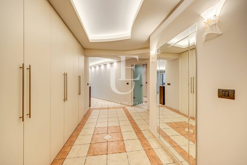Продава  4-стаен град София , Лозенец , 243 кв.м | 59182931 - изображение [11]