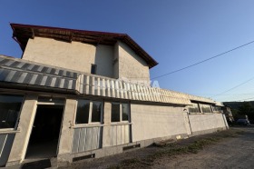 Huis Studena, regio Pernik 1