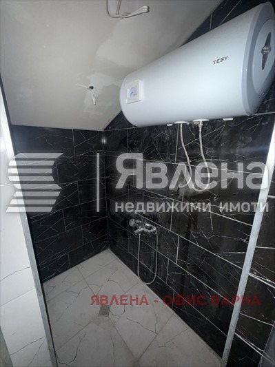 Te koop  Studio Varna , Tsentar , 30 m² | 29974684 - afbeelding [2]