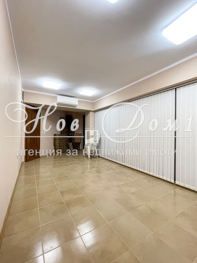 Продава  Офис град Варна , Център , 26 кв.м | 38317458 - изображение [2]