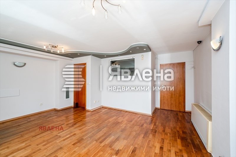 In vendita  Ufficio Sofia , Lozenets , 170 mq | 90650554 - Immagine [2]