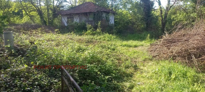 Продава КЪЩА, област Ловеч, с. Добревци • 17600 € • 83469793 — Holmes.bg