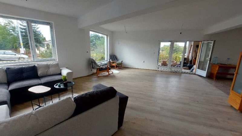 In vendita  Casa Haskovo , v.z. Haskovo , 170 mq | 54845542 - Immagine [7]