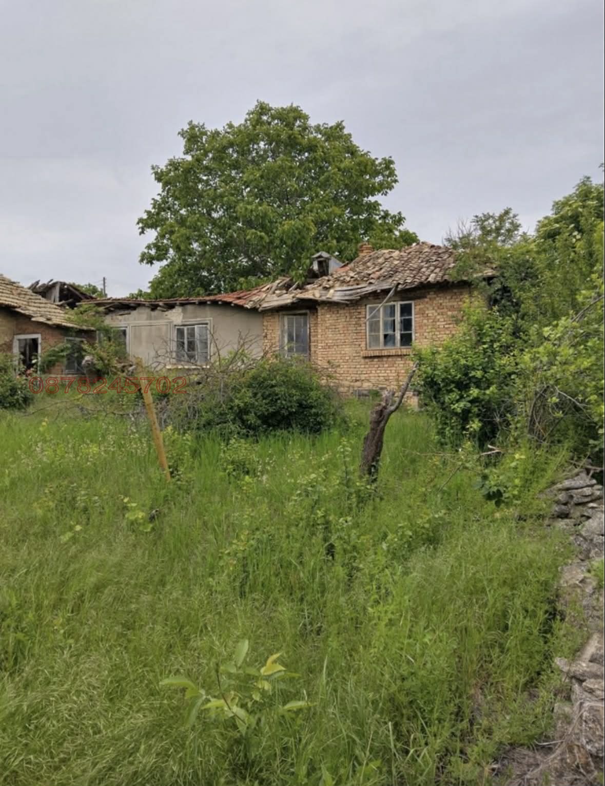 Продава КЪЩА, с. Върбак, област Шумен