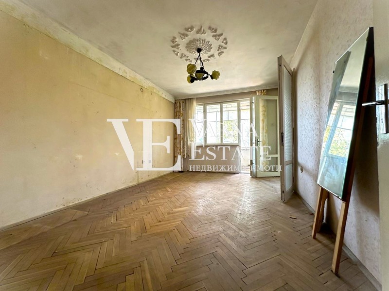 Продава 4-СТАЕН в град Варна, Център - 120 кв.м / 183 900 € » 359 677.14 лв., ВАРНА ЕСТЕЙТ