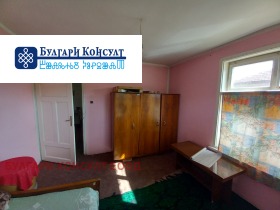 Къща с. Берсин, област Кюстендил 10