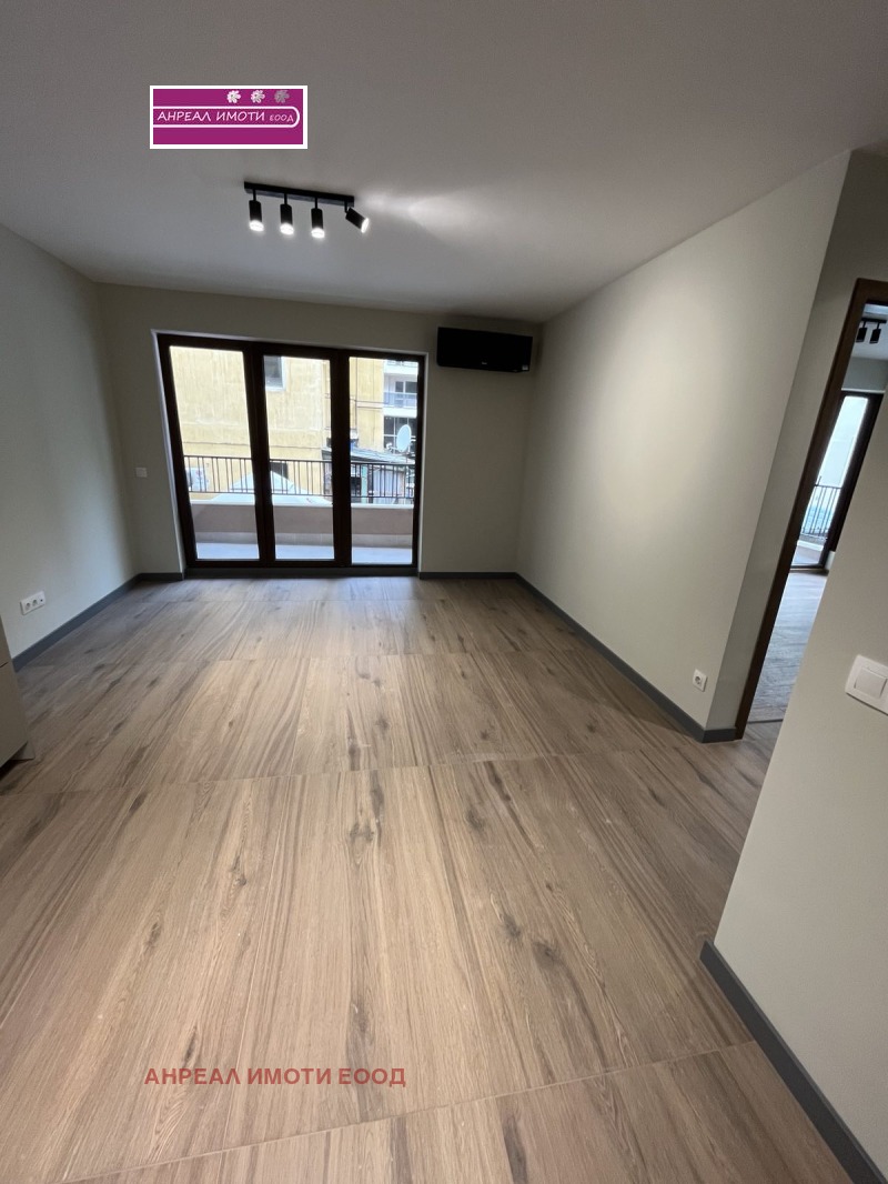 En venta  2 dormitorios Sofia , Oborishte , 80 metros cuadrados | 61388628 - imagen [2]