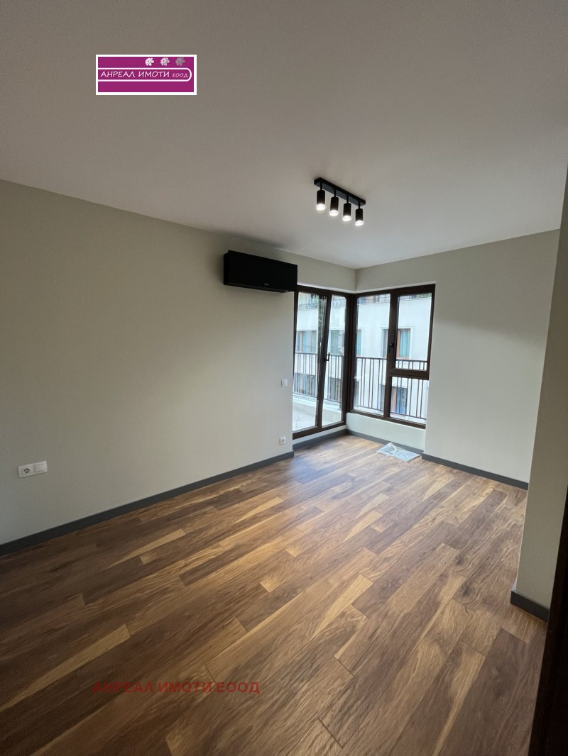 En venta  2 dormitorios Sofia , Oborishte , 80 metros cuadrados | 61388628 - imagen [3]