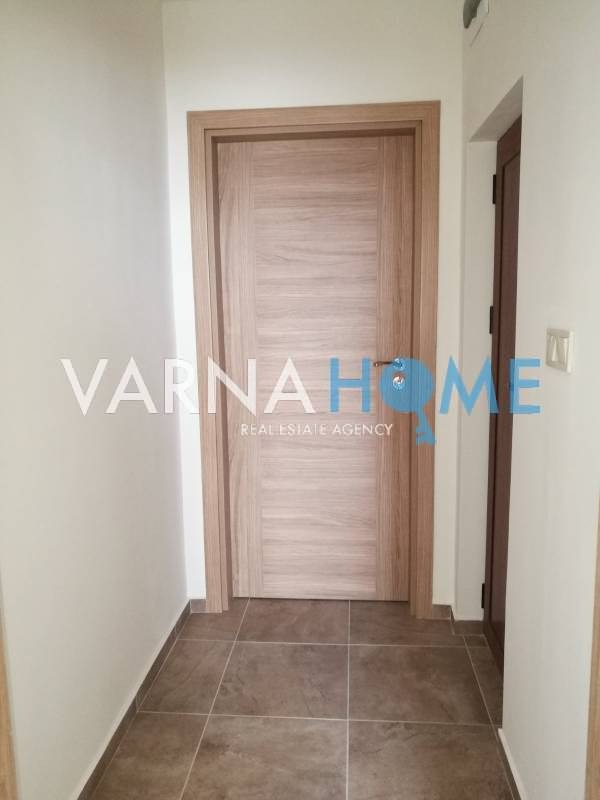 Продава 4-СТАЕН, гр. Варна, Център, снимка 6 - Апартаменти - 56683391