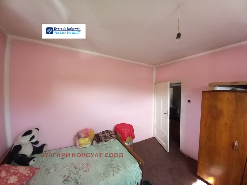 Te koop  Huis regio Kjoestendil , Bersin , 201 m² | 75643509 - afbeelding [9]