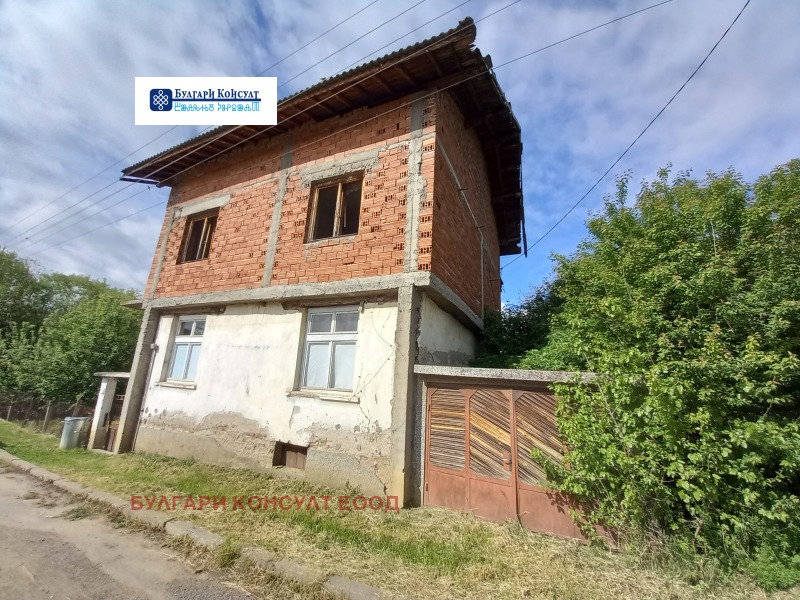 Te koop  Huis regio Kjoestendil , Bersin , 201 m² | 75643509 - afbeelding [4]