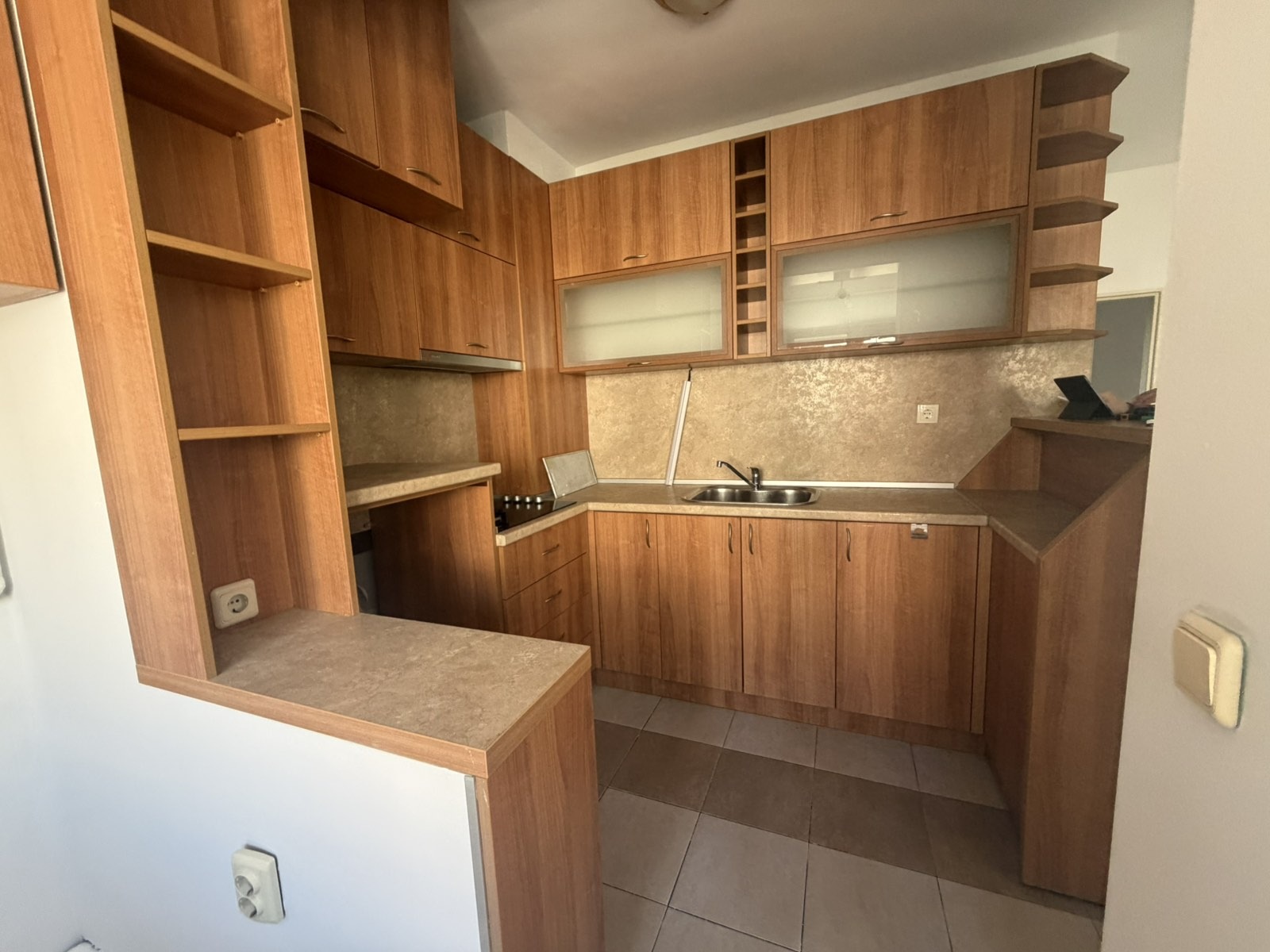 Продава 3-СТАЕН, гр. Варна, Възраждане 4, снимка 15 - Апартаменти - 54262919