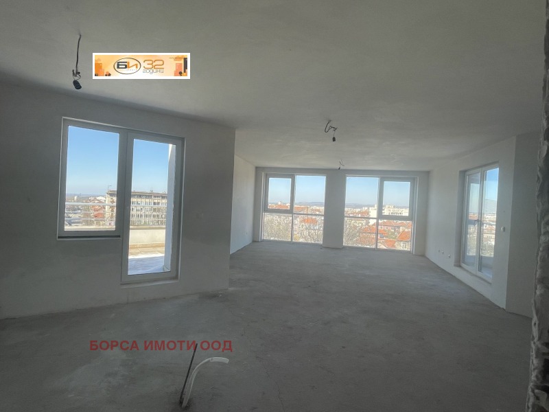 Продава 3-СТАЕН в град Враца, Център - 222 кв.м / 244 200 € » 477 613.69 лв., БОРСА ИМОТИ ООД
