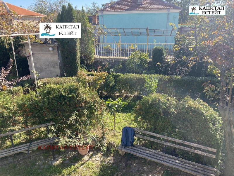 Продава КЪЩА, с. Лозарево, област Бургас, снимка 14 - Къщи - 53151179