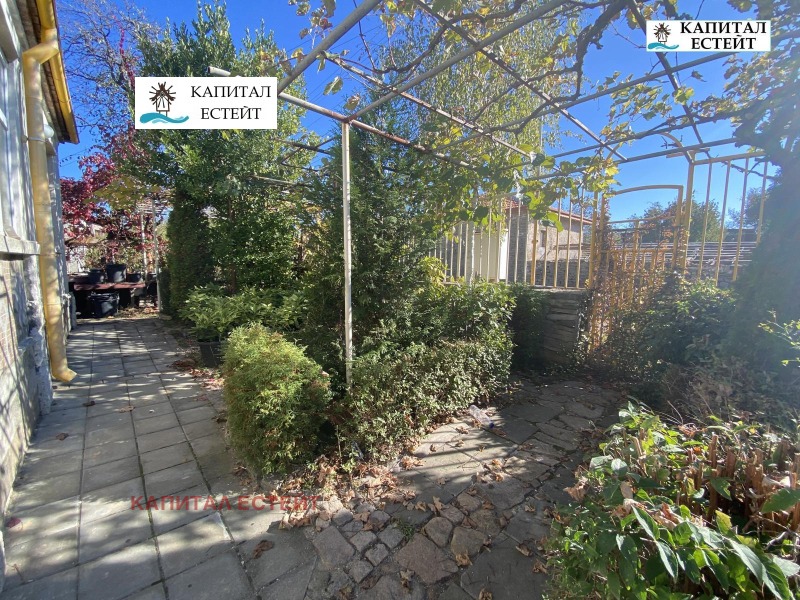 Продава КЪЩА, с. Лозарево, област Бургас, снимка 8 - Къщи - 53151179