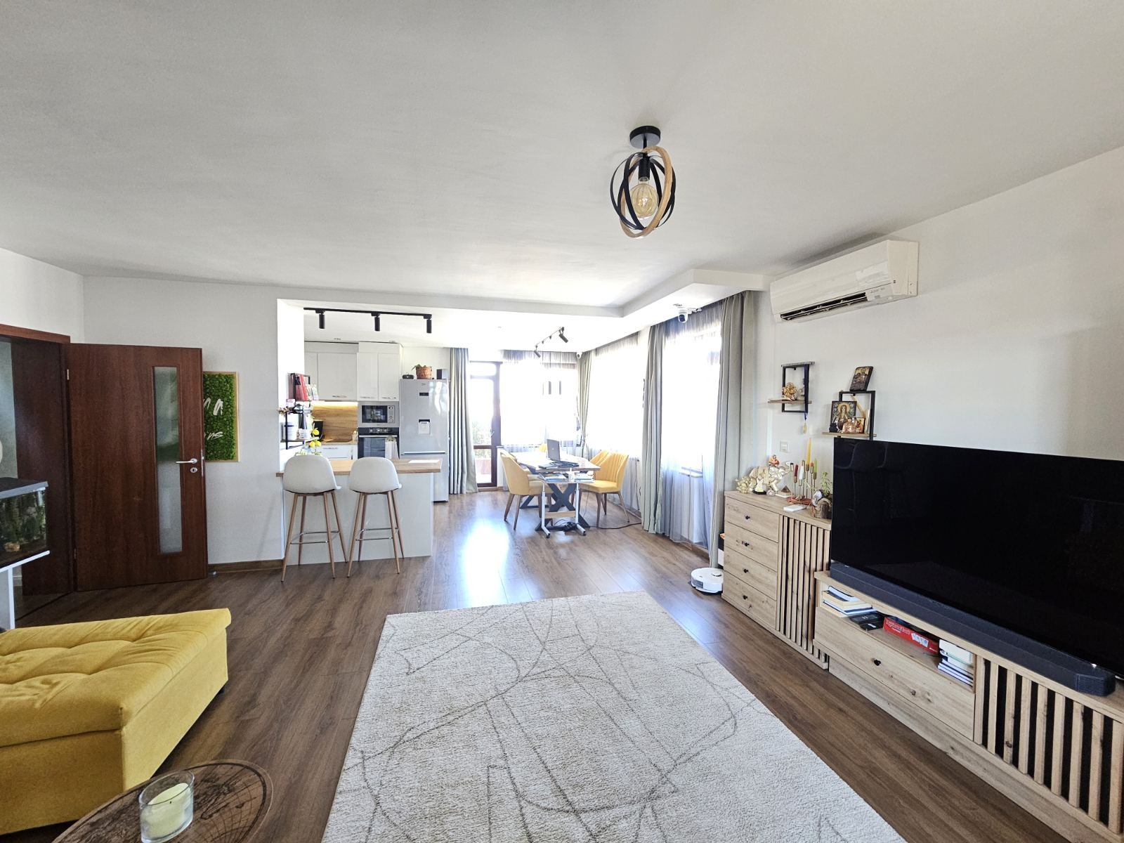 Продава 3-СТАЕН, гр. Пловдив, Остромила, снимка 4 - Апартаменти - 54938110