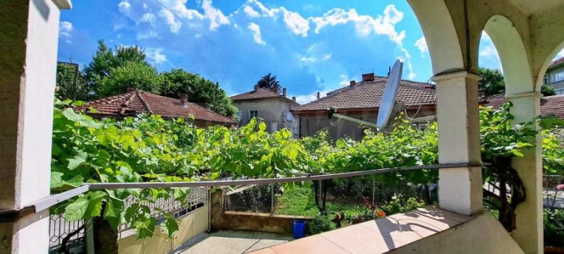 Продава  Етаж от къща, област Габрово, гр. Севлиево • 89 500 EUR • ID 82446761 — holmes.bg - [1] 