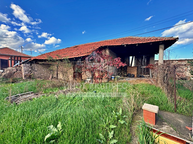 Продава КЪЩА, с. Дълбок извор, област Пловдив, снимка 4 - Къщи - 52527296