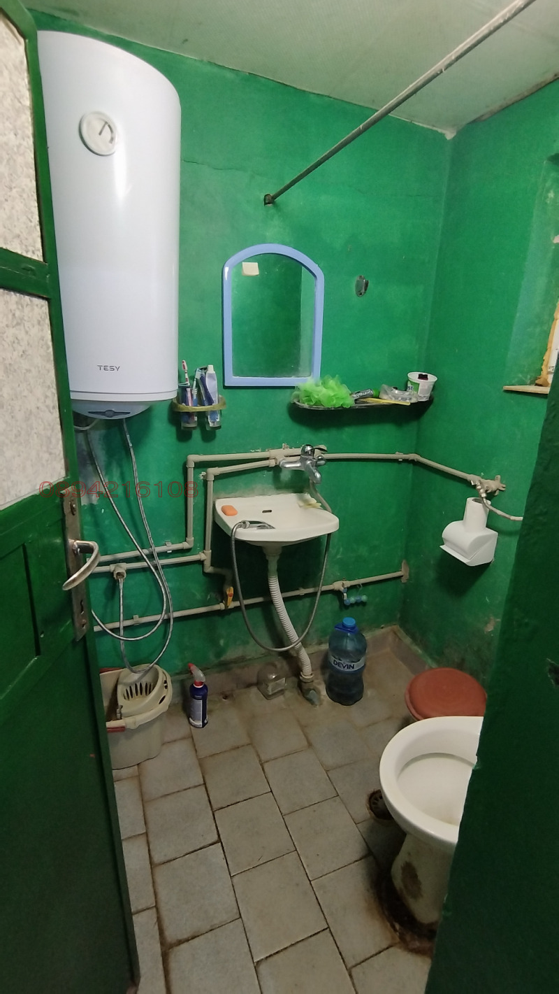 Продава КЪЩА, с. Брегаре, област Плевен, снимка 10 - Къщи - 53010400