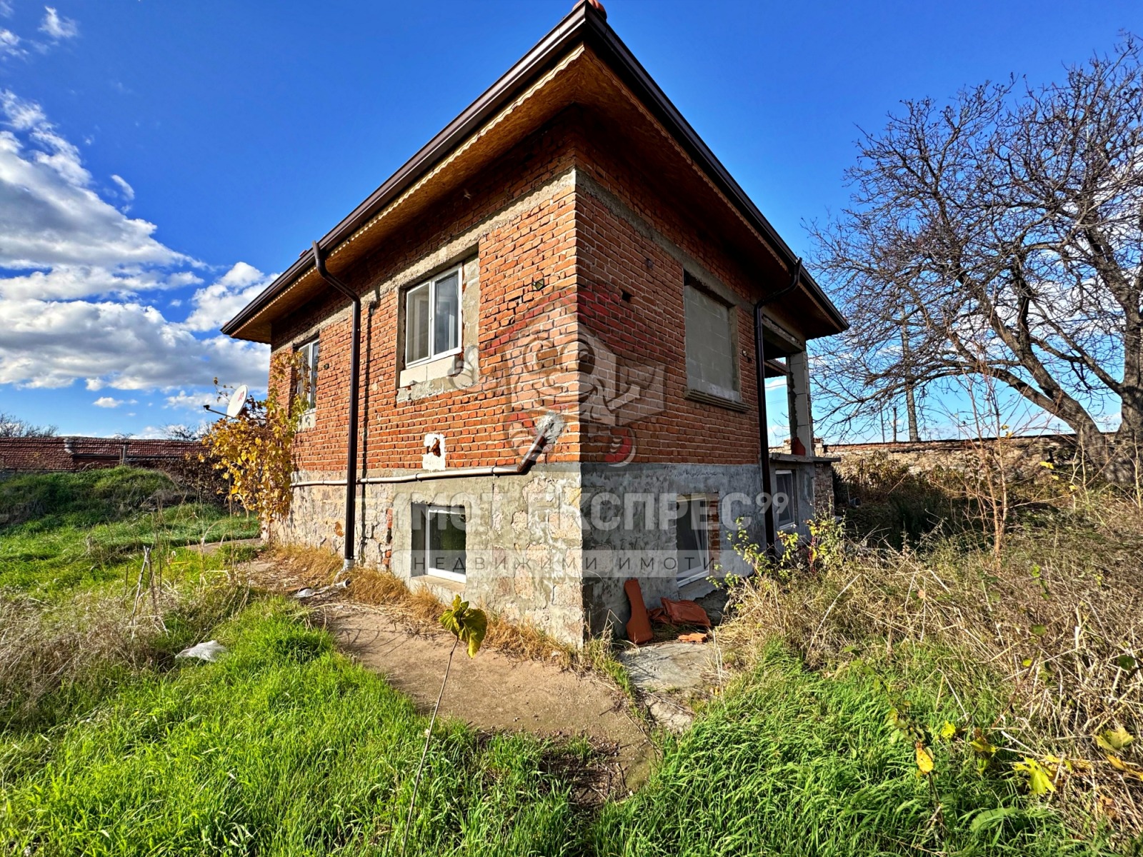 Продава КЪЩА, с. Дълбок извор, област Пловдив, снимка 2 - Къщи - 52527296