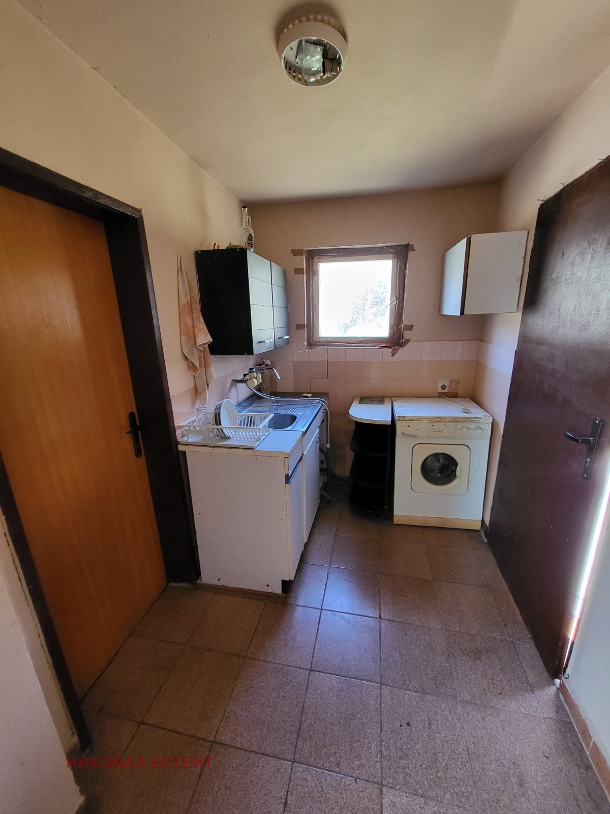 Продава КЪЩА, гр. Драгоман, област София област, снимка 14 - Къщи - 53856299