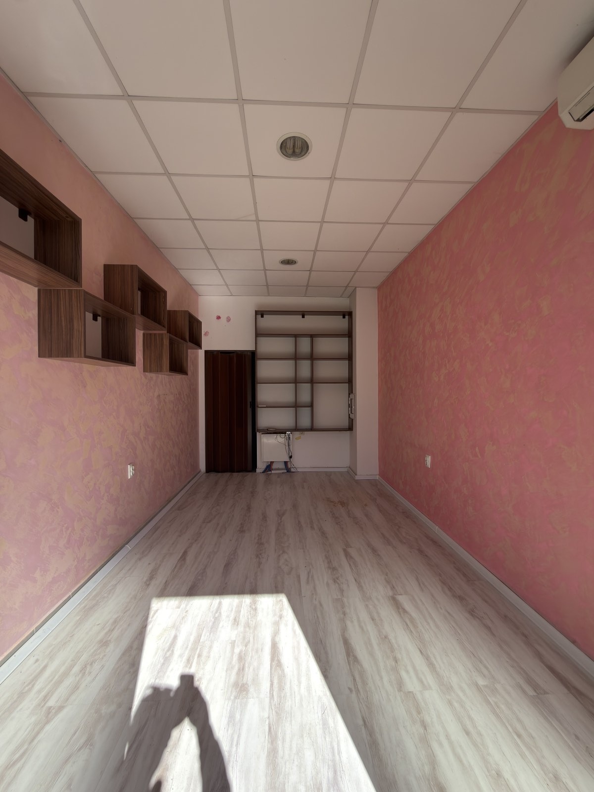 Продава МАГАЗИН, гр. София, Овча купел 2, снимка 2 - Магазини - 56309547