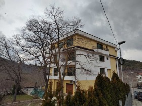 Продажба на имоти в гр. Каварна, област Добрич — страница 7 - изображение 11 