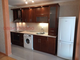 Продава  3-стаен, град Пловдив