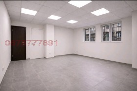 МАГАЗИН, 55 m2