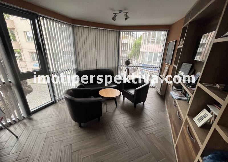 For Sale  1 bedroom Plovdiv , Tsentar , 70 sq.m | 90192235 - image [4]