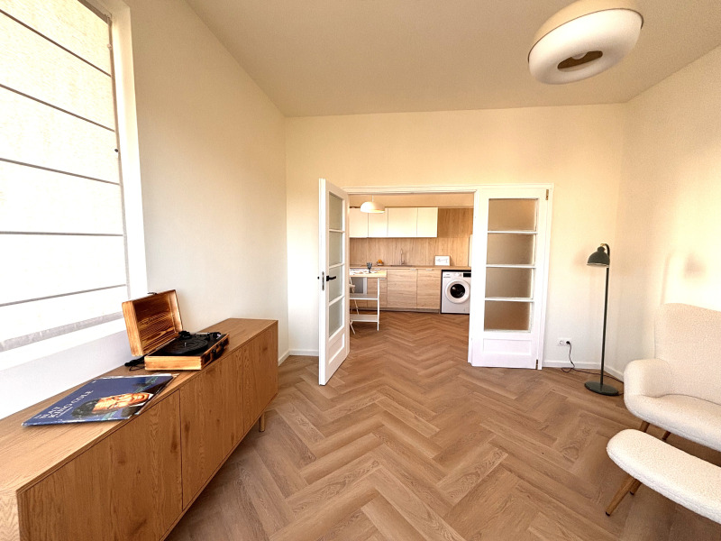 Продава 3-СТАЕН, гр. София, Център, снимка 4 - Апартаменти - 52166748