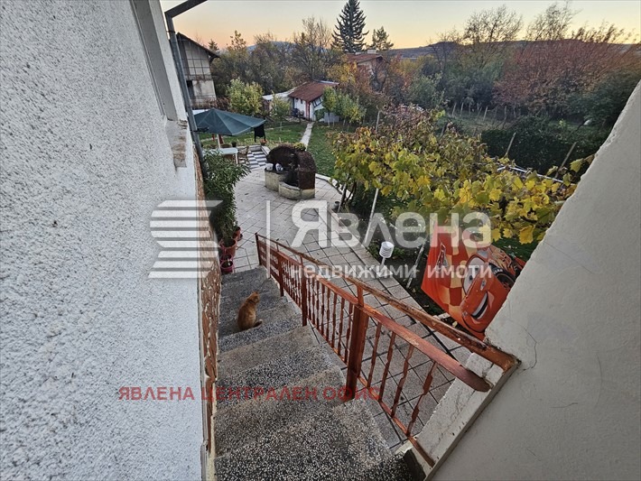 Продава КЪЩА, с. Безден, област София област, снимка 16 - Къщи - 53865837