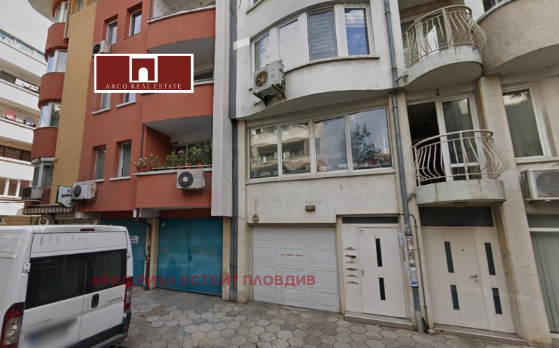 Продава ГАРАЖ, ПАРКОМЯСТО, гр. Пловдив, Център