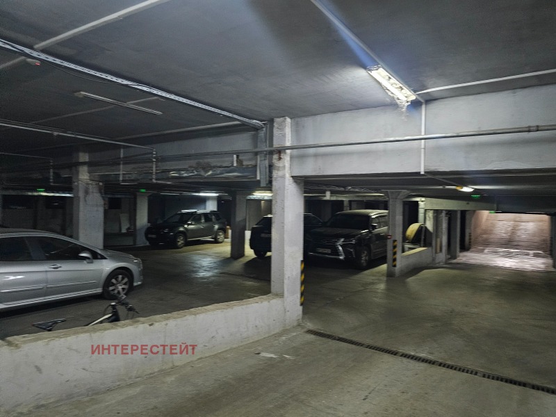 Продава ГАРАЖ, ПАРКОМЯСТО, гр. Бургас, Зорница, снимка 2 - Гаражи и паркоместа - 53506825