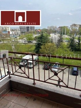 2-стаен град Пловдив, Тракия 10