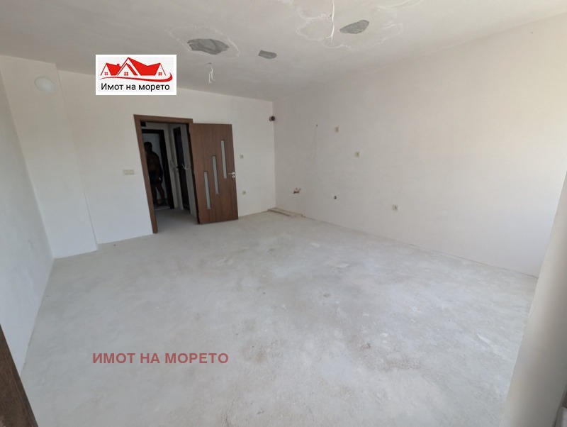 Продава  1-стаен област Бургас , гр. Черноморец , 42 кв.м | 94490841 - изображение [2]