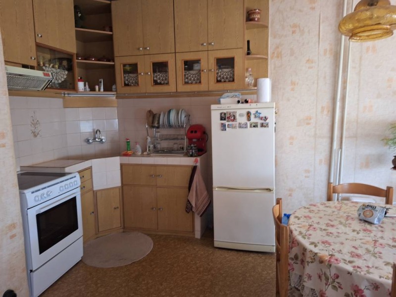 На продаж  2 спальні Пазарджик , Изток , 93 кв.м | 22411204 - зображення [4]