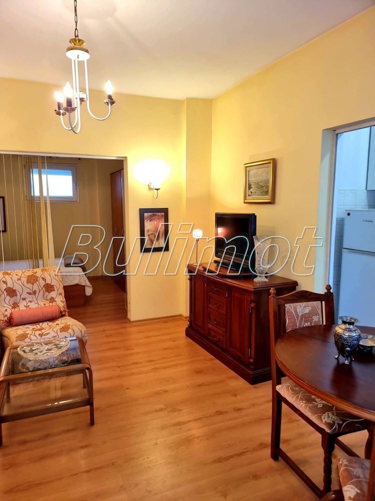 Продава КЪЩА, гр. Варна, Център, снимка 7 - Къщи - 52302070