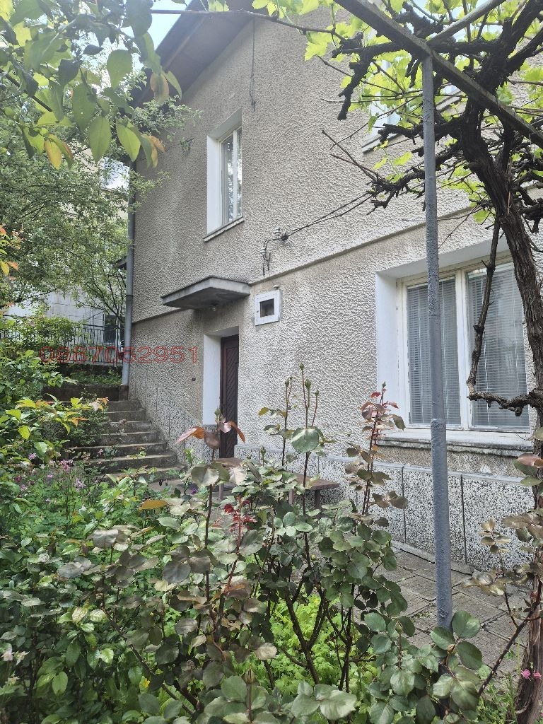Продава КЪЩА, гр. Своге, област София област, снимка 2 - Къщи - 54616798