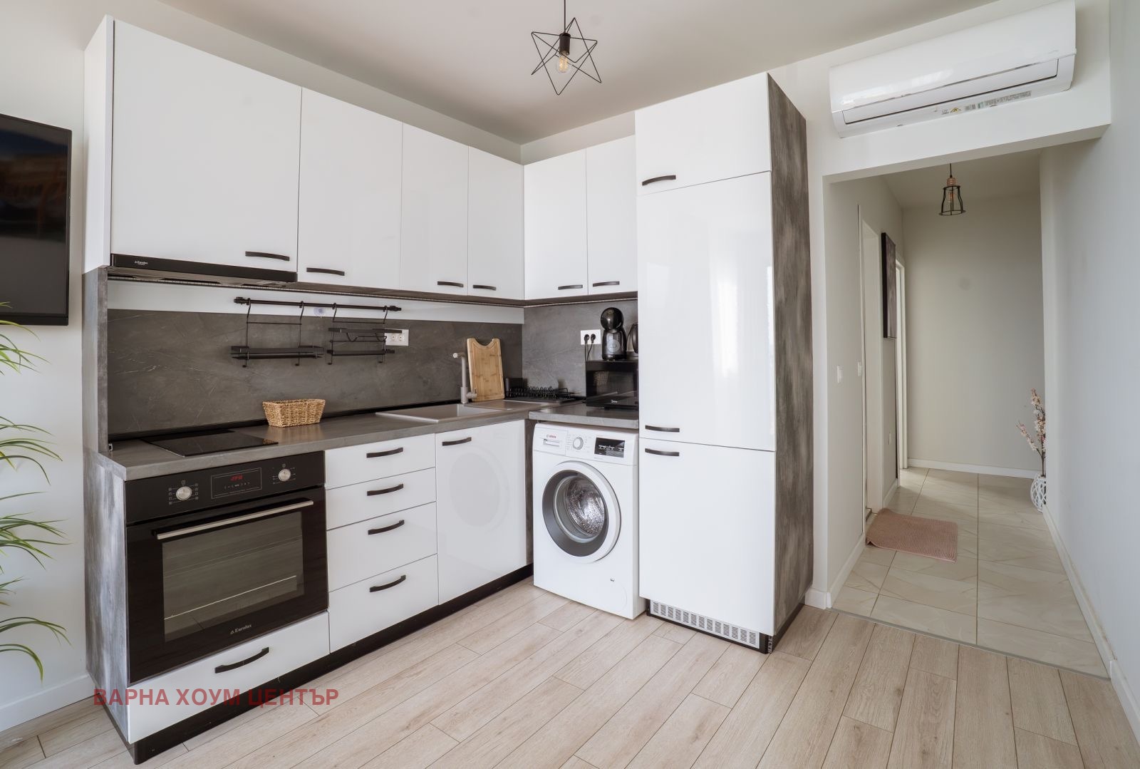 Продава 3-СТАЕН, гр. Варна, к.к. Чайка, снимка 2 - Апартаменти - 56740671