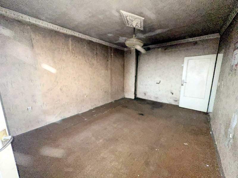 Продава  2-стаен град Шумен , Тракия , 63 кв.м | 43172446 - изображение [2]